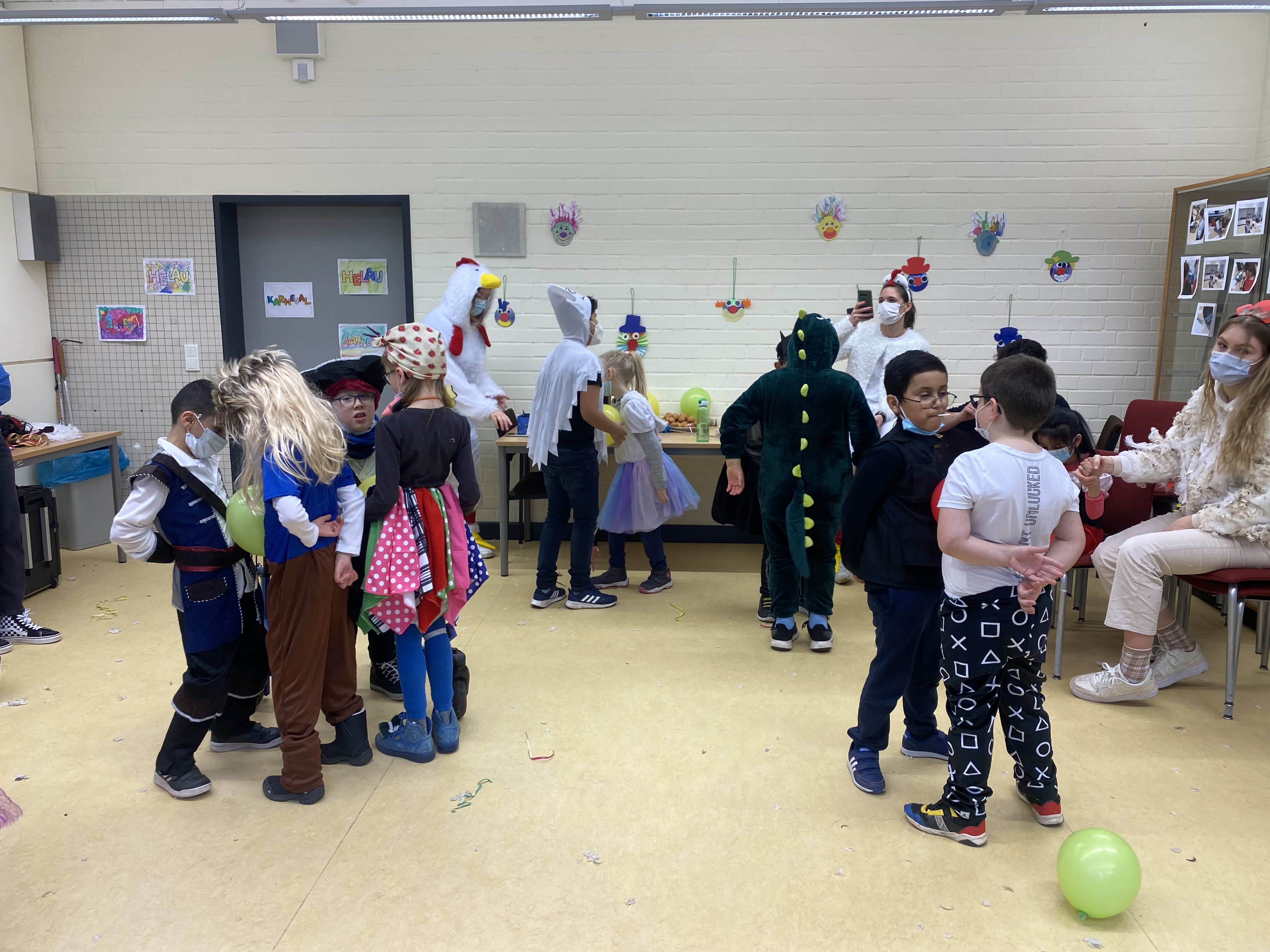 Luftballontanz Luftballontanz