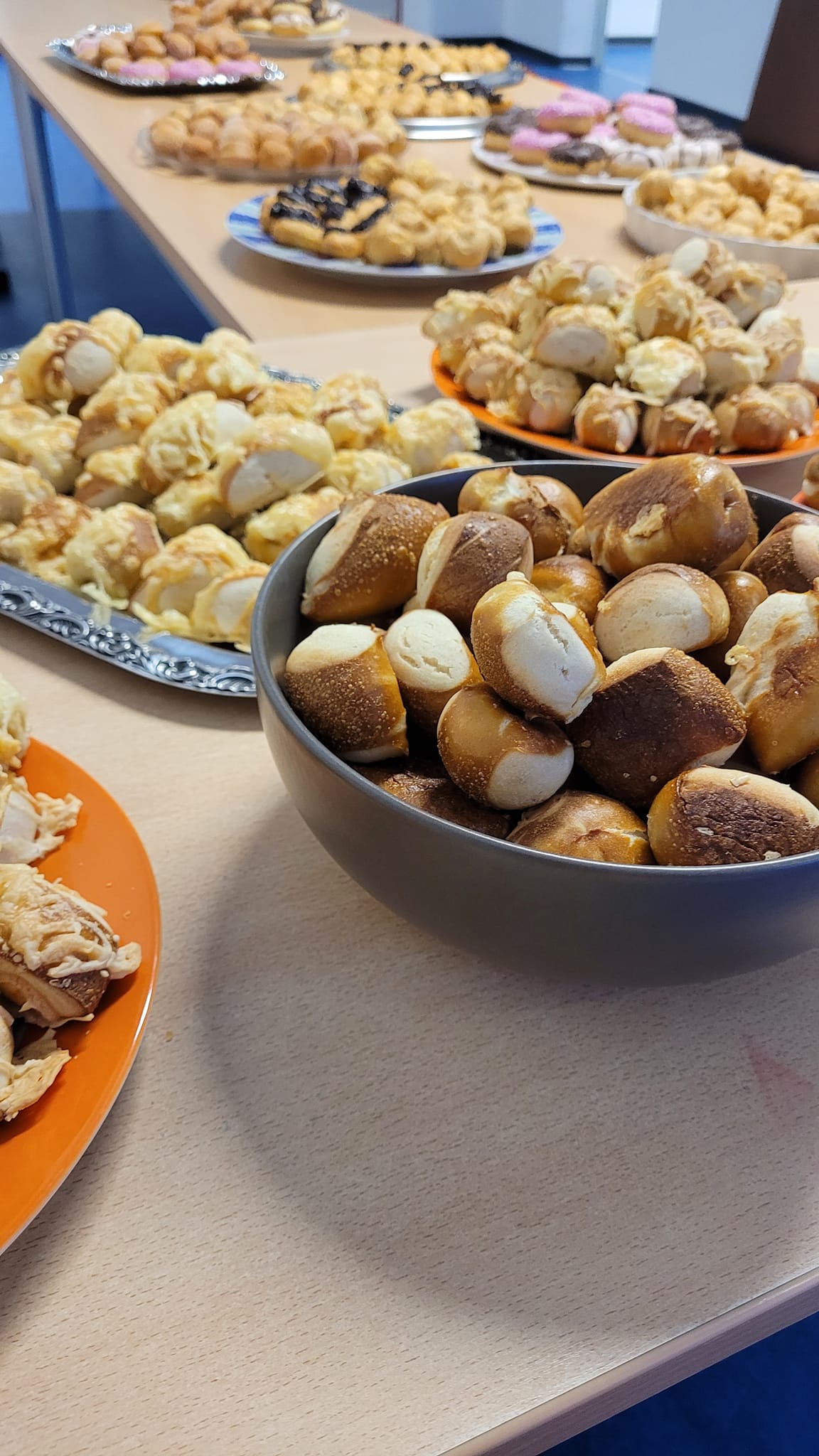 B%C3%BCfett B%C3%BCfett